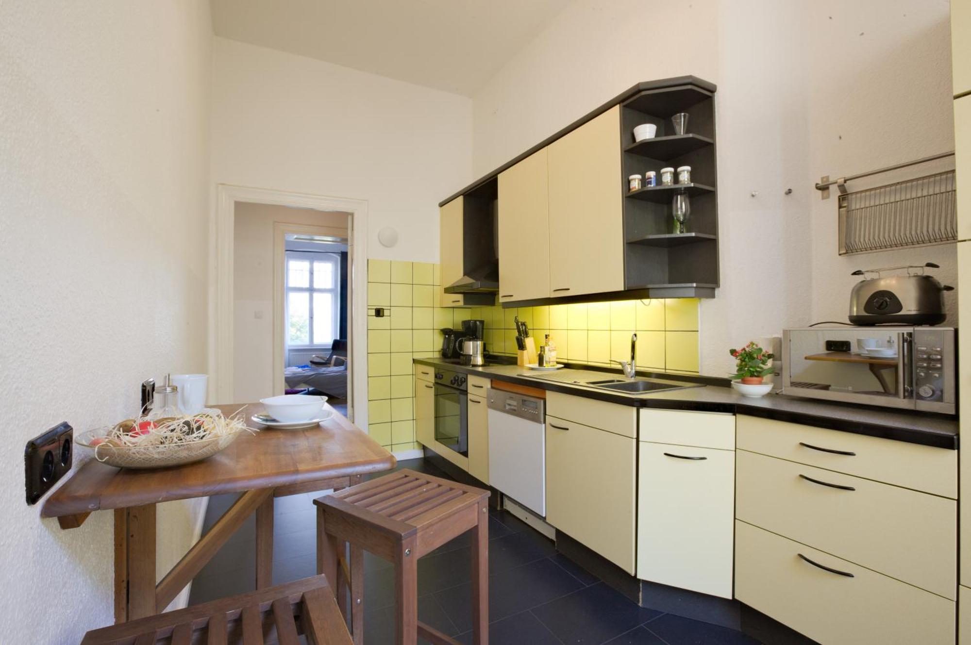 Elegante Altbauwohnung Berlin Exteriör bild