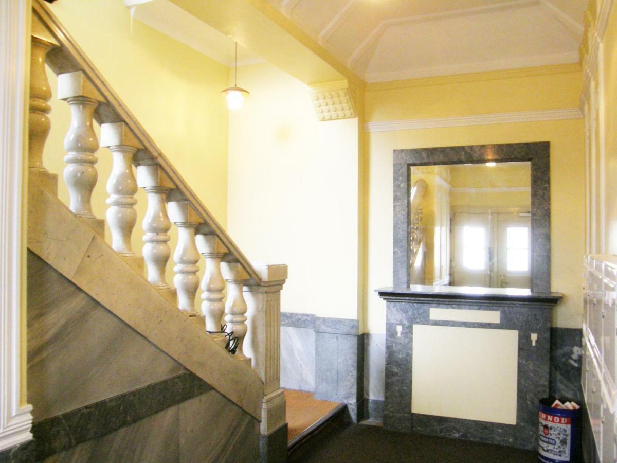 Elegante Altbauwohnung Berlin Exteriör bild